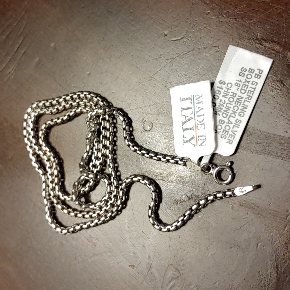 Sterling silver rounded box chain 18", NEW
